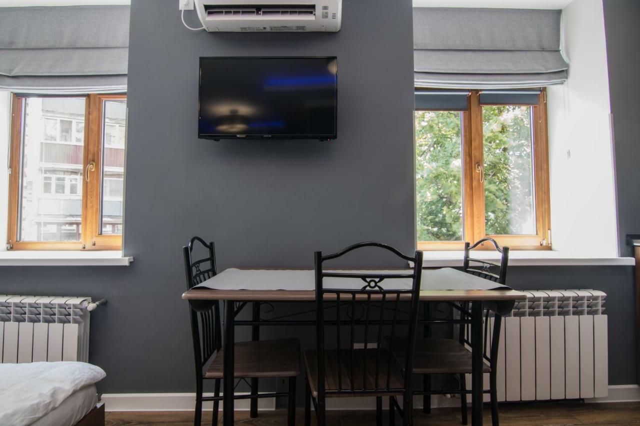 Lux Apartment Near Arena City Kiew Exterior foto